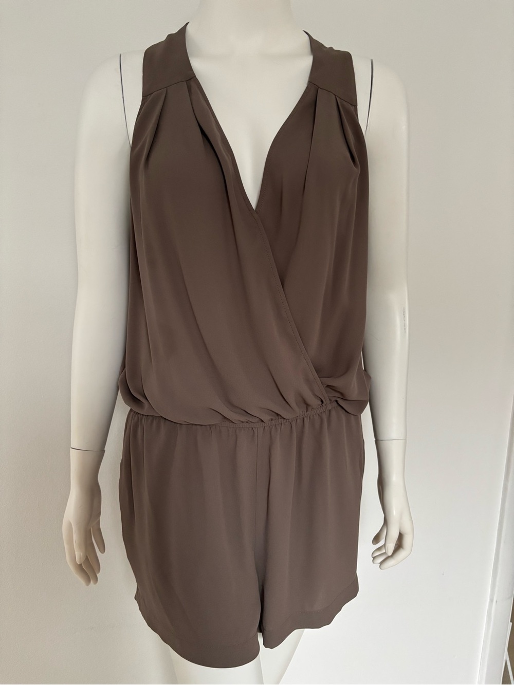 BCBGMaxAzria Taupe Sleeveless Surplice Romper